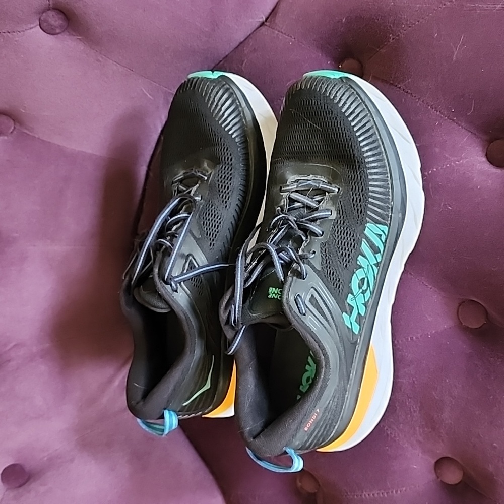 Mens Hoka tennis shoes. Size 11 - Picture 2 of 5